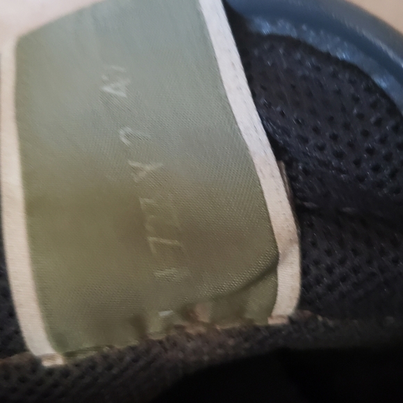 Valentino Garavani Camo Sneakers  size 8.5 men's - Picture 4 of 6